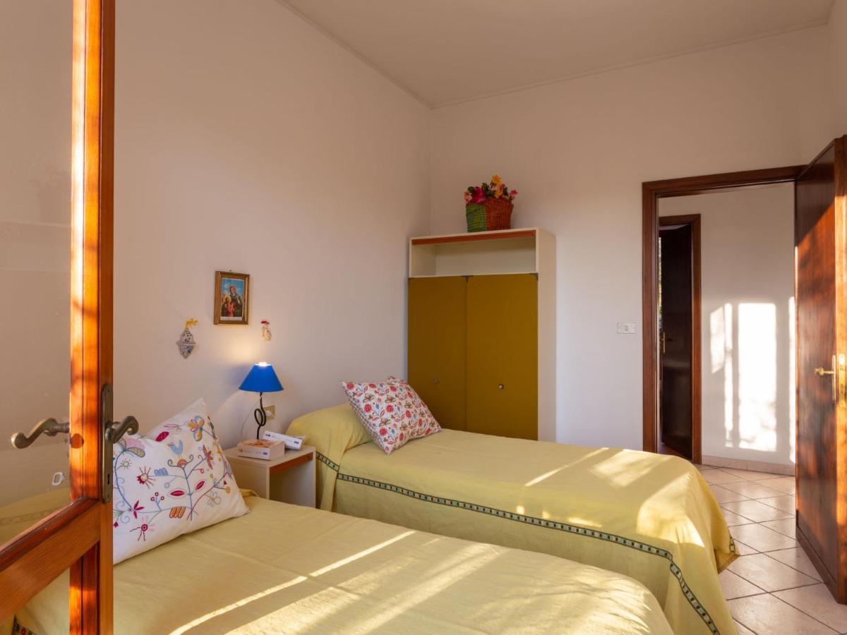 Holiday Home Donatella By Interhome مارينا دي بييتراسانْت المظهر الخارجي الصورة